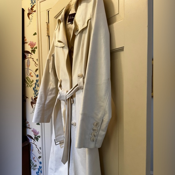 Cole Haan off white Spring raincoat - Picture 3 of 4